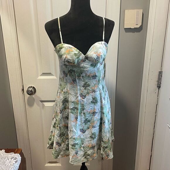 En Saison Green Floral Mini Dress NWT - Picture 2 of 6